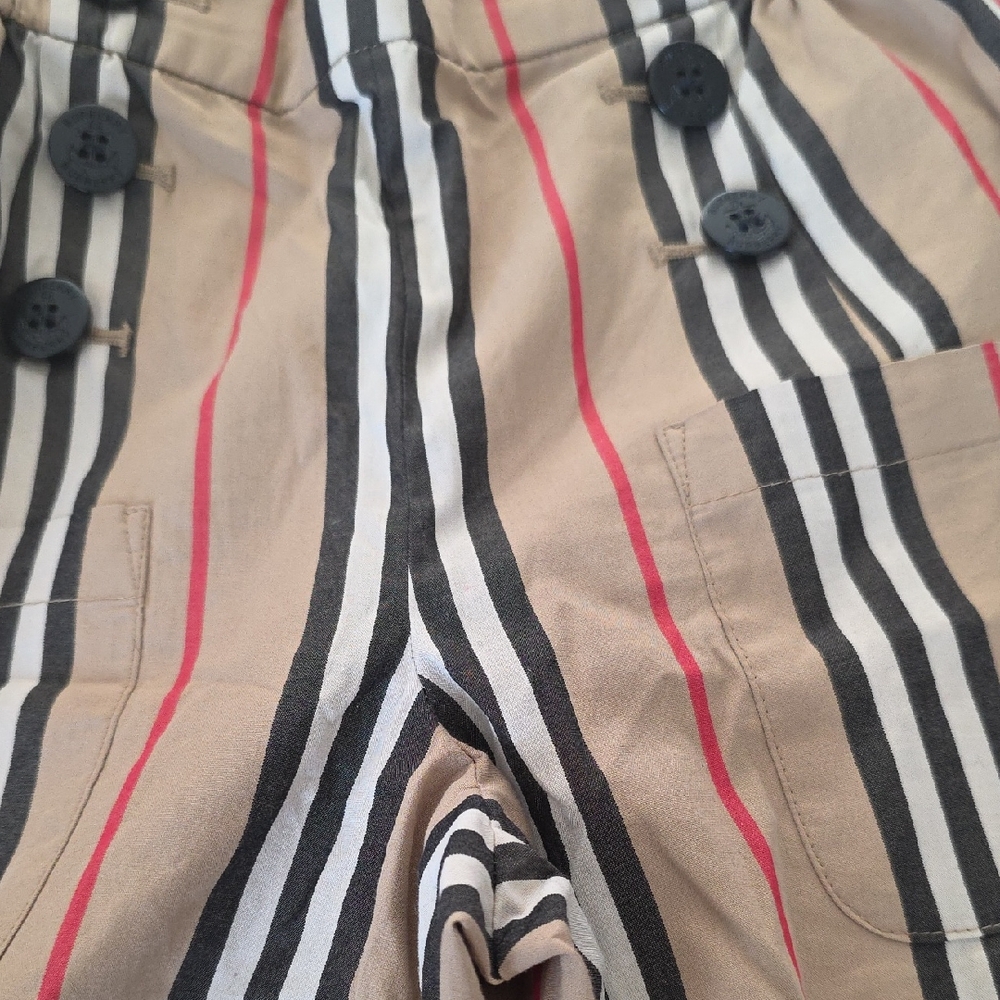 Burberry Striped Children’s Garment in Beige, Black, White, Red